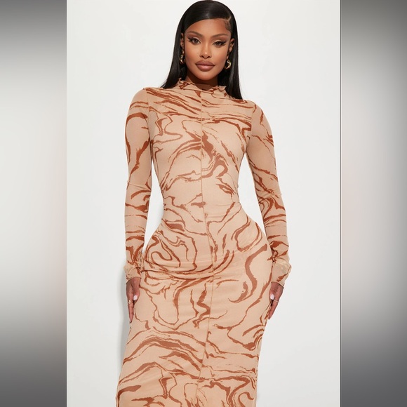 Tuscan Sands Mesh Midi Dress - Picture 3 of 3